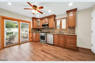 253 Winfield Ter, Union Township, NJ 07083 - Photo 11