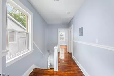 125 Pine Grove Ter, Newark, NJ 07106 - Photo 9
