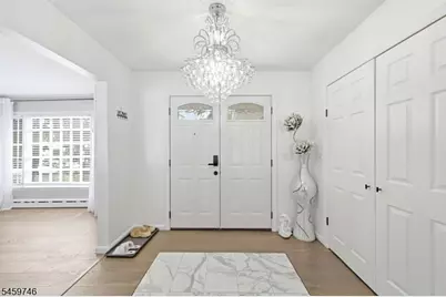 314 Judges Ln, North Plainfield, NJ 07063 - Photo 3