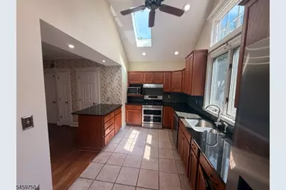 33 Poplar Ave, Pequannock Township, NJ 07444 - Photo 9