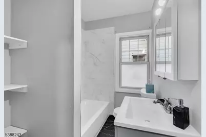 906 Dewitt St, Linden, NJ 07036 - Photo 25
