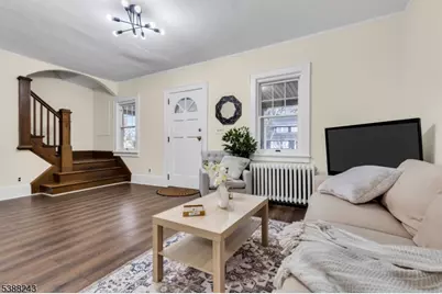 906 Dewitt St, Linden, NJ 07036 - Photo 5
