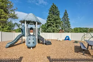 3 Davos Dr, Vernon, NJ 07462 - Photo 33