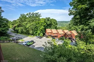 3 Davos Dr, Vernon, NJ 07462 - Photo 25