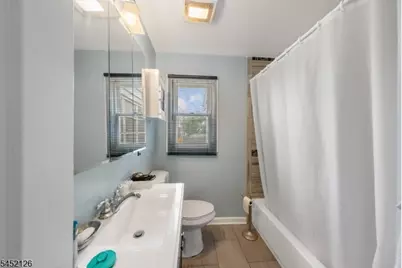 518 Thompson Ave, Roselle, NJ 07203 - Photo 9