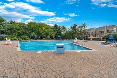 198 Zeppi Ln, West Orange Township, NJ 07052 - Photo 33
