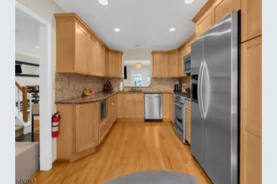 198 Zeppi Ln, West Orange Township, NJ 07052 - Photo 7