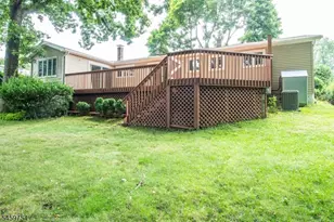 28 Overlook Dr, Jefferson Township, NJ 07438 - Photo 29