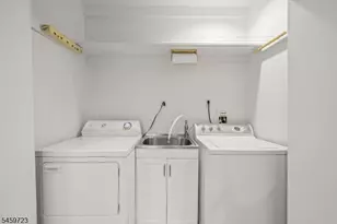 303 Upper Mountain Ave, Montclair, NJ 07043 - Photo 35
