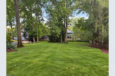 303 Upper Mountain Avenue, Montclair, NJ 07043 - Photo 45