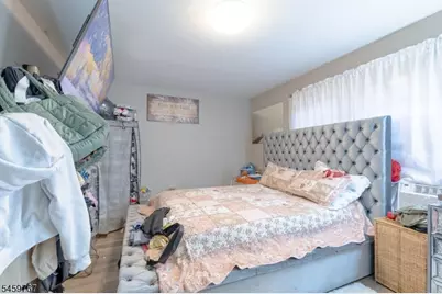 242 Graham Ave, Paterson, NJ 07501 - Photo 41