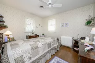 544 Pinewood Ave, Roselle Park, NJ 07204 - Photo 27