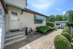 544 Pinewood Ave, Roselle Park, NJ 07204 - Photo 39