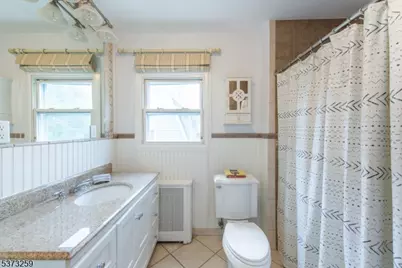 69 Gordonhurst Ave, Montclair, NJ 07043 - Photo 31