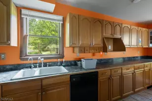 20 Pershing Ave, Jefferson Township, NJ 07849 - Photo 5