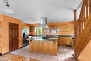 20 Pershing Ave, Jefferson Township, NJ 07849 - Photo 3
