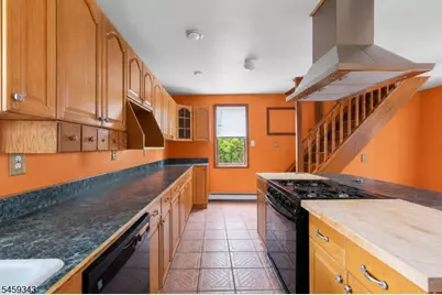 20 Pershing Ave, Jefferson Township, NJ 07849 - Photo 3