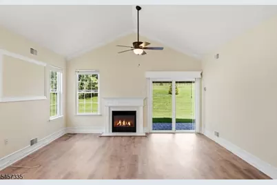 62 Kensington Cir, White Township, NJ 07823 - Photo 15