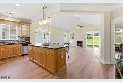 62 Kensington Cir, White Township, NJ 07823 - Photo 13