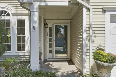 62 Kensington Cir, White Township, NJ 07823 - Photo 3