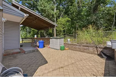 50 Woods Rd, Little Falls Township, NJ 07424 - Photo 17