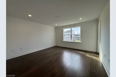 71 Eastwood Ter, East Hanover Township, NJ 07936 - Photo 13