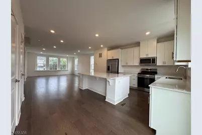 71 Eastwood Ter, East Hanover Township, NJ 07936 - Photo 7