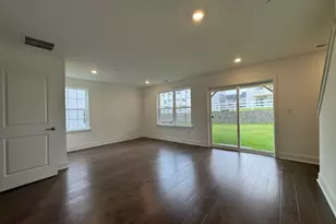 71 Eastwood Ter, East Hanover Township, NJ 07936 - Photo 23