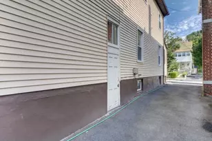 60 Montague Pl, Montclair, NJ 07042 - Photo 3