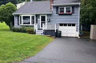 4 Adams Dr, Ogdensburg, NJ 07439 - Photo 1