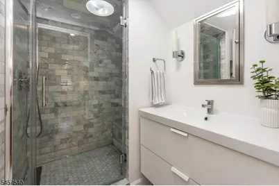 10 Colgate Rd, Maplewood Twp., NJ 07040 - Photo 33