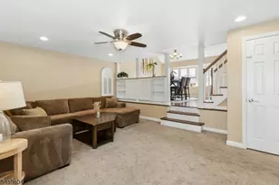 57 Cleveland Ave, Woodbridge Township, NJ 07067 - Photo 11