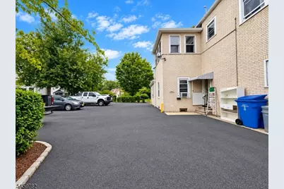 1842 W 5th St, Piscataway Township, NJ 08854 - Photo 13