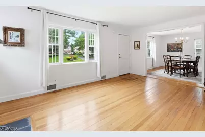 2025 Hill Top Rd, Scotch Plains Township, NJ 07076 - Photo 7