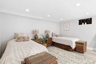 2025 Hill Top Rd, Scotch Plains Township, NJ 07076 - Photo 17