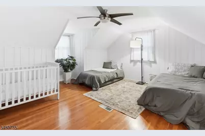 2025 Hill Top Rd, Scotch Plains Township, NJ 07076 - Photo 23
