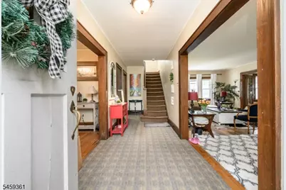 327 Rifle Camp Rd, Woodland Park, NJ 07424 - Photo 3