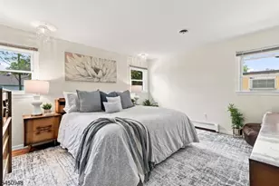 17 Dando Ct, Clifton, NJ 07013 - Photo 19