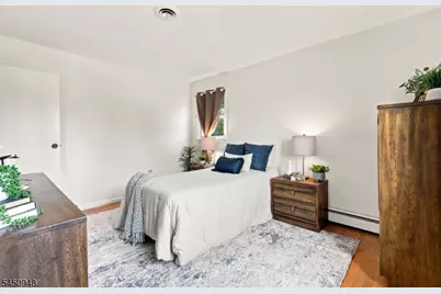 17 Dando Ct, Clifton, NJ 07013 - Photo 23