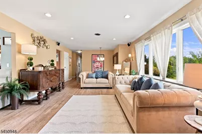 17 Dando Ct, Clifton, NJ 07013 - Photo 7