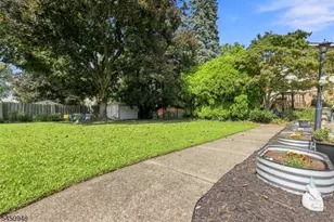 17 Dando Ct, Clifton, NJ 07013 - Photo 33
