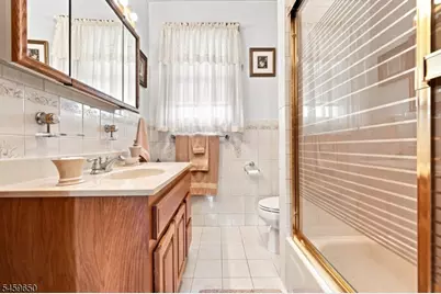 1022 Falls Ter, Union Township, NJ 07083 - Photo 19