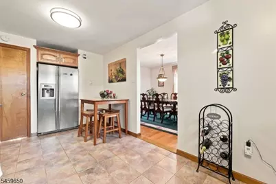 1022 Falls Ter, Union Township, NJ 07083 - Photo 9