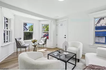 80 Glenwild Ave, Bloomingdale, NJ 07403 - Photo 9