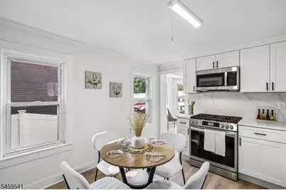 80 Glenwild Ave, Bloomingdale, NJ 07403 - Photo 11