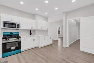 130 19th Ave, Irvington, NJ 07111 - Photo 3