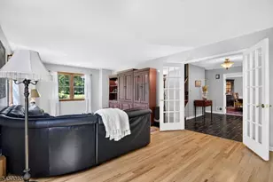 52 Hoagland Dr, Montgomery Township, NJ 08502 - Photo 5