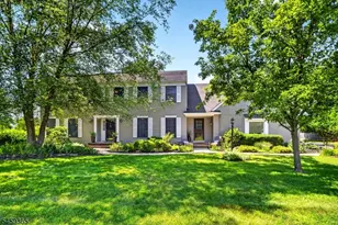 52 Hoagland Dr, Montgomery Township, NJ 08502 - Photo 1