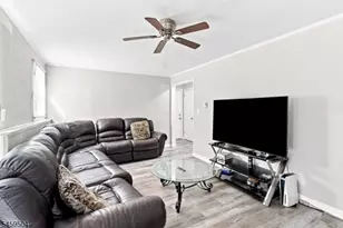 8 Rollins Trail, Hopatcong, NJ 07843 - Photo 5