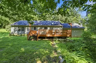 37 Danville Mountain Rd, Liberty Township, NJ 07838 - Photo 5